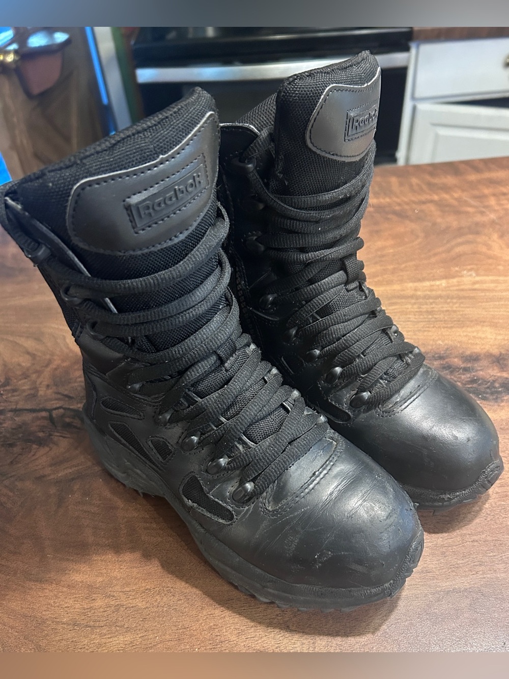 Reebok 8" Rapid Response Leather Side Zip Composite Toe Boots